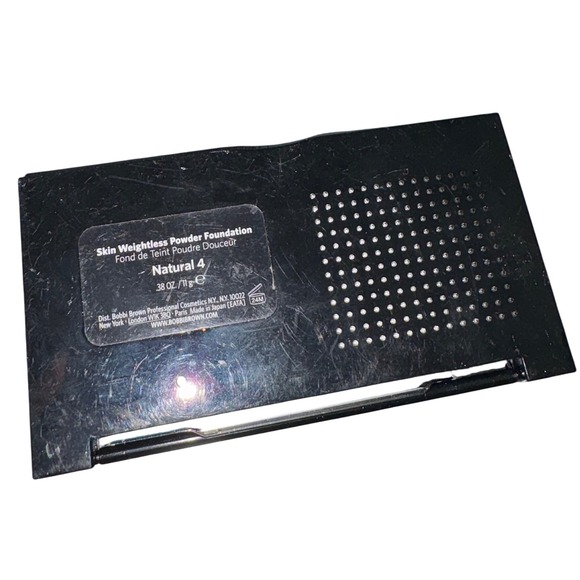 Bobbi Brown Skin Weightless Powder Foundation –‎ Natural 4 - Picture 3 of 3